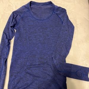 Lululemon swiftly tech long sleeve shirt